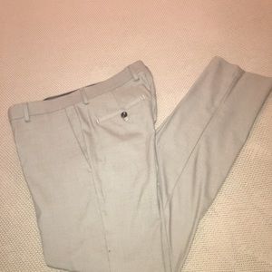 Kenneth Cole slim fit dress pants. 30x32